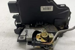 4B1837015G , art10350467 Замок двери передней левой Audi A6 C5 (S6,RS6) Арт 10350467, вид 1
