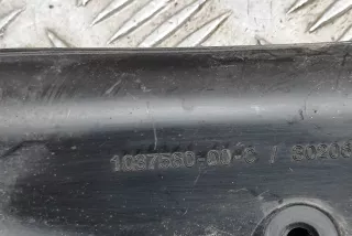 1037560-00-C , art10169550 Накладка двери (крышки) багажника Tesla model X Арт 10169550, вид 6