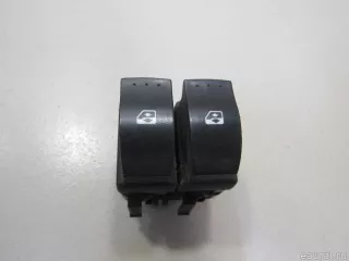 8200315050 Renault Блок управления стеклоподъемниками Renault Megane 2 Арт E80753228, вид 1