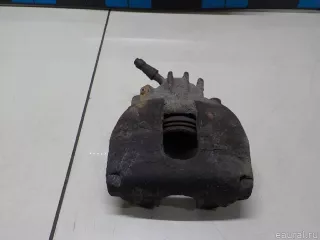 8251317 Volvo Суппорт тормозной передний правый Volvo V70 2 Арт E84474126, вид 1