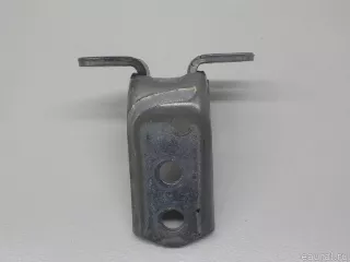 6871052010 Toyota Петля двери передней правой Scion xA Арт E84717027