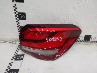 63217477714 Фонарь задний правый BMW X1 F48 Арт A989824D, вид 1