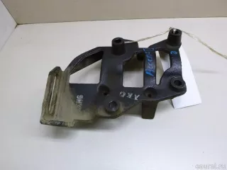 9770325000 Hyundai-Kia Кронштейн кондиционера Hyundai Getz Арт E40889562, вид 1