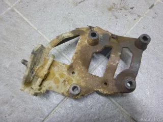 9770325000 Hyundai-Kia Кронштейн компрессора кондиционера Hyundai Accent 5 Арт E30235753, вид 1