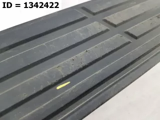5177260180 НАКЛАДКА ПОДНОЖКИ Toyota Land Cruiser Prado 150 Арт MB67422, вид 4