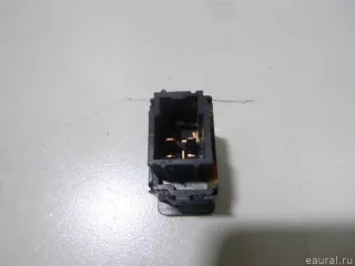 83075FA000 Subaru Кнопка обогрева сидений Subaru Impreza 5 Арт E14985485, вид 3