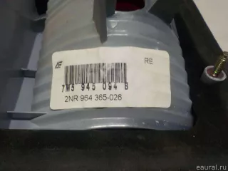 1108923 Ford Фонарь задний внутренний правый Ford Galaxy 1 restailing Арт E52109985, вид 7