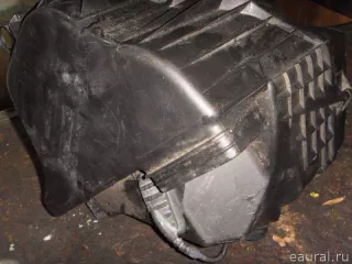 13717543162 BMW Корпус воздушного фильтра BMW 1 E81/E82/E87/E88 Арт E7782355, вид 1
