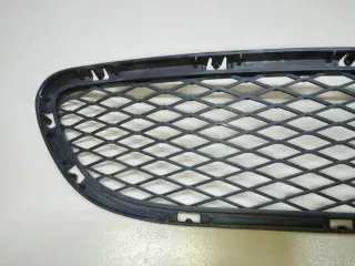 51117198906 BMW Решетка в бампер центральная BMW 3 E90/E91/E92/E93 Арт E23377348, вид 2