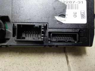 64119182287 BMW Блок управления климатической установкой BMW 1 E81/E82/E87/E88 Арт E30494906, вид 3