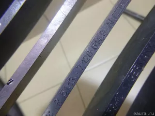51137128614 BMW Решетка радиатора правая BMW 1 E81/E82/E87/E88 Арт E100321358, вид 6