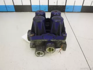 20755195 Volvo Клапан защитный 4-х контурный Volvo FM Арт E4213395, вид 3