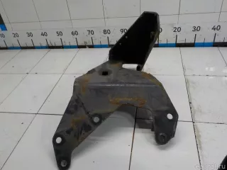 7420924810 Renault Кронштейн усилителя переднего бампера правый Renault Magnum Арт E8354656, вид 3
