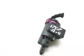 914689963, 14689962 , art11018256 Выключатель концевой (концевик) Audi A4 B8 Арт 11018256, вид 1