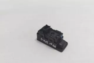 322225228, 13333631 , art9777395 Кнопка регулировки сидения Opel Astra K Арт 9777395, вид 1