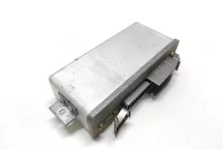 0265100025, 443907379B , art9779576 Блок управления ABS Audi 80 B4 Арт 9779576, вид 2