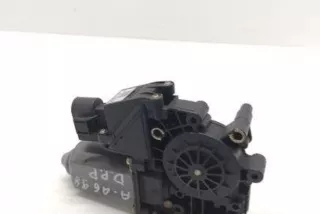113846113 , art9783981 Моторчик стеклоподъемника передний правый Audi A6 C5 (S6,RS6) Арт 9783981, вид 1