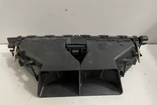 9130464 , art3069700 Дефлектор обдува салона BMW 3 E90/E91/E92/E93 Арт 3069700, вид 5