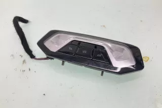 7910813, 91081301 , art9575894 Фонарь салона (плафон) BMW 1 F40 Арт 9575894, вид 1