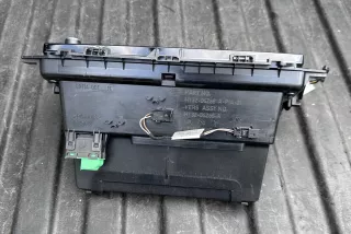 HY3204268A, HY3213B610AA, HY32044E17AB , art8247944 Блок управления печки/климат-контроля Land Rover Discovery 5 Арт 8247944, вид 8