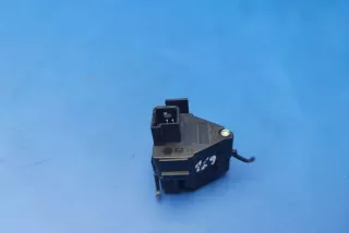 1698203610 , art8701909 Кнопка аварийной сигнализации Mercedes B W245 Арт 8701909, вид 6