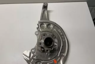 688438201 , art9498828 Ступица передняя правая BMW 5 G30/G31 Арт 9498828, вид 1