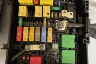 Блок реле Opel Corsa F 2020г. 43634401 , art9523473 - Фото 3