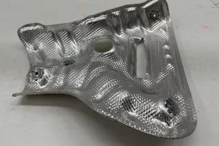 art9544123 Тепловой экран глушителя Toyota Rav 4 5 Арт 9544123, вид 3