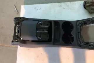 8R0863242 , art3076010 Консоль салона (кулисная часть) Audi Q5 1 Арт 3076010, вид 1
