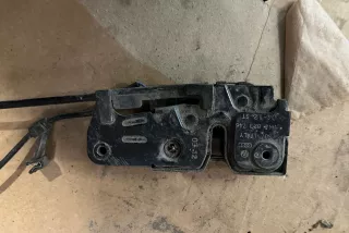 8R1823531 , art386306 Замок капота Audi Q5 1 Арт 386306, вид 1