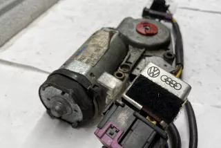 895877795B , art5469662 Моторчик открывания кузовного стекла Audi 80 B4 Арт 5469662, вид 3