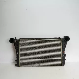 1K0145803 , art626660 Интеркулер Volkswagen Golf 5 Арт 626660, вид 1