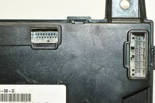 1010906-00-D , art5949646 Блок комфорта Tesla model S Арт 5949646, вид 4