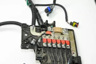 1013272-00-E, 1009096-04-H, 1011301-00-C , art6462706 Проводка Tesla model S Арт 6462706, вид 8