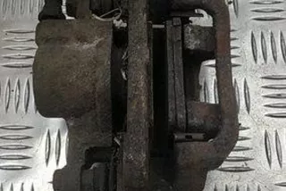 5913H , art9183680 Суппорт задний правый Toyota Previa XR30, XR40 Арт 9183680, вид 1
