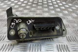 2K0827565 , art9200605 Ручка крышки багажника Volkswagen Caddy 1 Арт 9200605, вид 1
