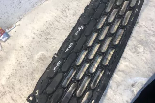 Lv4b8200gd , art11145997 Заглушка (решетка) в бампер передний Ford Kuga 3 Арт 11145997, вид 1