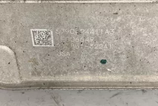 6790424411, 68365925AA, 68371469AA , art3327651 Радиатор масляный Chrysler Pacifica 2016 Арт 3327651, вид 6