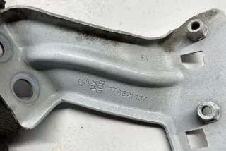 17A821137 , art3619419 Кронштейн крепления крыла Audi Q3 2 Арт 3619419, вид 6