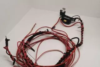 8J0915459 , art8789361 Клемма аккумулятора плюс Porsche Macan restailing Арт 8789361, вид 1