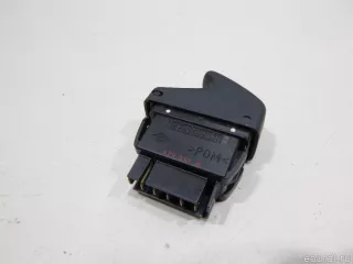7700429998 Renault Кнопка стеклоподъемника Renault Symbol 1 Арт E48260447, вид 2