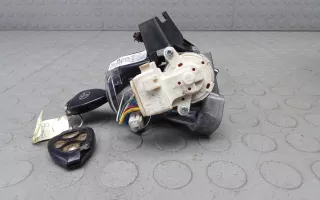 4528042140,  	6905742210,  8978342020 Замок зажигания Toyota Rav 4 3 Арт 4VS14J101, вид 3