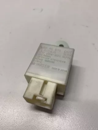 GJ6A66830 Mazda Реле поворотов Mazda 2 DE Арт E40946810, вид 1