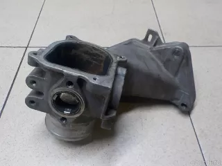8200528736 Renault Фланец вент. картер. газов Renault Espace 3 Арт E31165738, вид 5