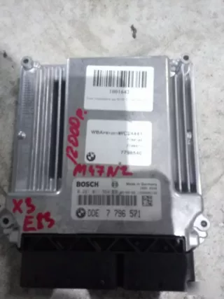 13617800129, 13617796571 Блок управления двигателем BMW X3 E83 Арт 695, вид 1