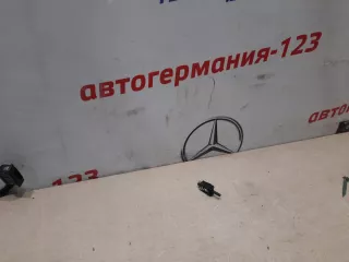 A0015458714 Кнопка стояночного тормоза Mercedes GLK X204 Арт 14567, вид 1