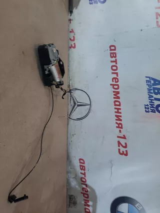51247111008 Замок багажника BMW X5 E53 Арт 24146, вид 1
