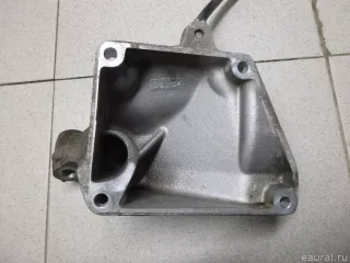 2722233204 Mercedes Benz Кронштейн двигателя Mercedes R W251 Арт E31064973, вид 3