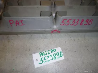 MR376650 Mitsubishi Решетка радиатора Mitsubishi Monter 4 Арт E5533896, вид 1