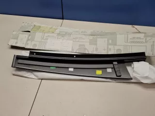 A2046902287 Накладка рамки двери задняя правая Mercedes C W204 Арт ZAP330528, вид 2